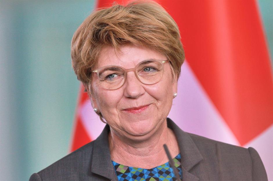 Un fardeau financier insoutenable pour la Suisse